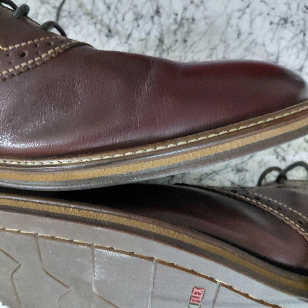 Johnston & Murphy Men’s Oxford Style Shoes. J.M. Warner LU 9D A dark brown color - Picture 12 of 13